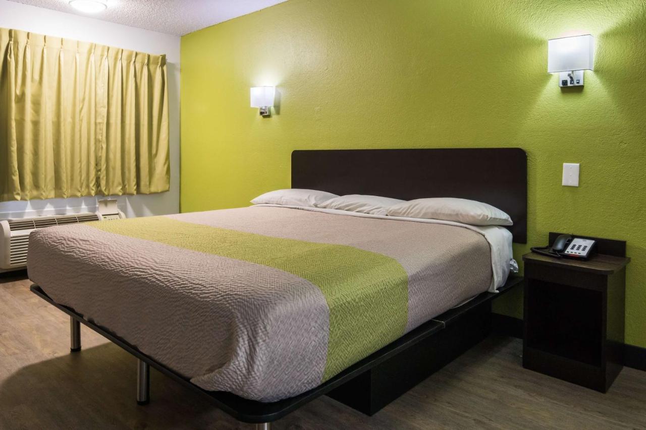 Motel 6 Irving - Loop 12 Bagian luar foto